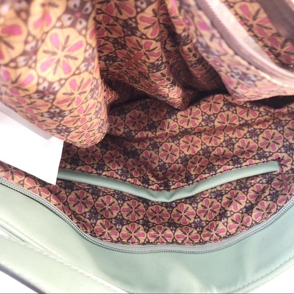 Lula large pale green bag crossbody strap studded - Picture 13 of 16